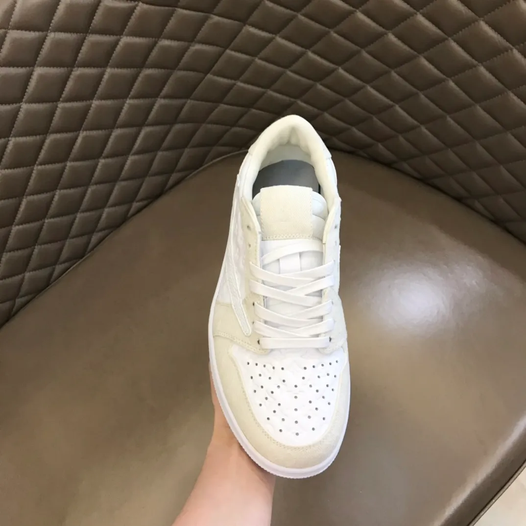 Men's shoes 💰p440 "*OUIS *UITTO* Nike" new original drawer box, co-branded low-top casual sneakers, this sneaker is completely made of denim canvas splicing leather, decorated with Louis Vuitton's iconic monogram and Damierl pattern with natural cowhide piping. The upper of this shoe combines LV’s most classic Monogram and Damier elements, giving it a sense of luxury and recognition! Size: 38-45